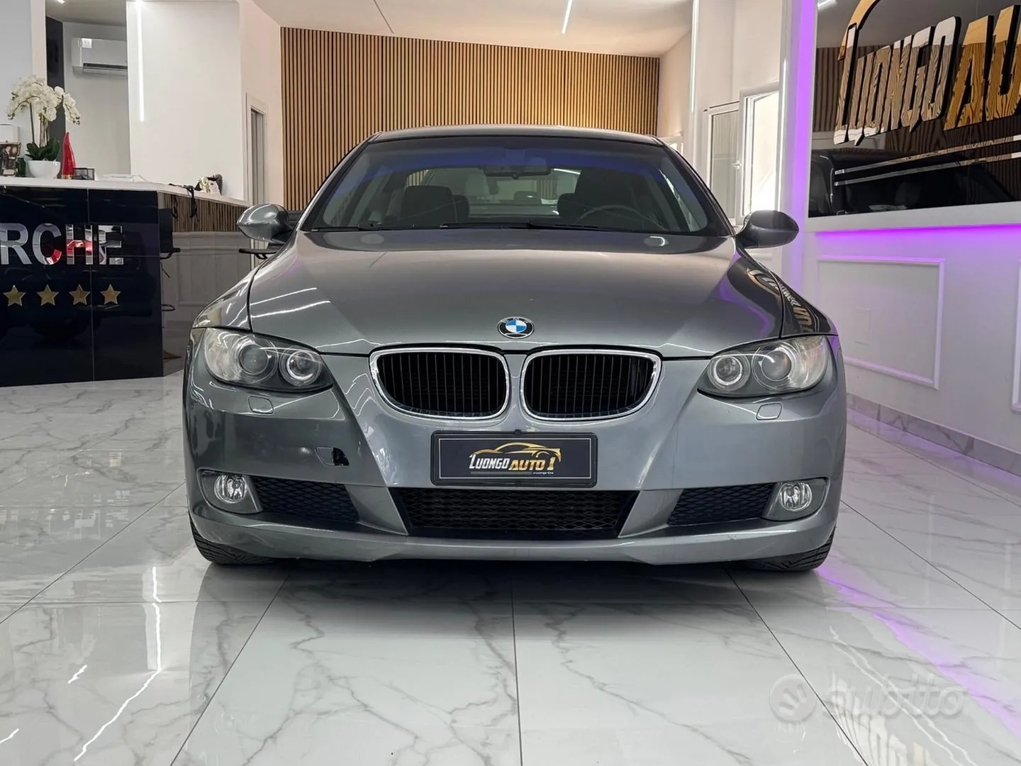 BMW 3 Series 2009 photo 2