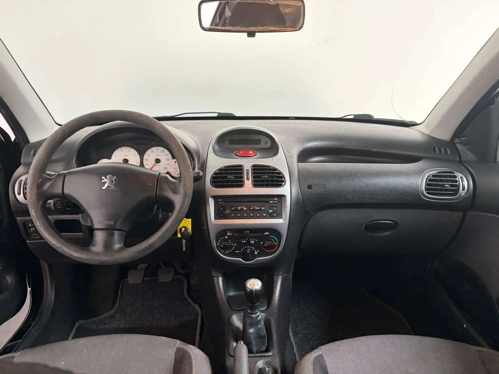 Peugeot 206 2009 photo 3