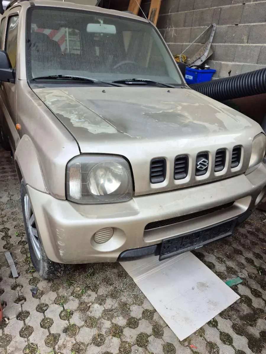 Suzuki Jimny 2001 photo 2