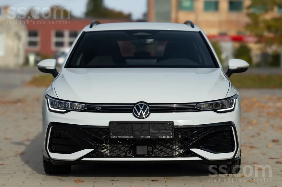 Volkswagen Golf 8 2026 photo 2