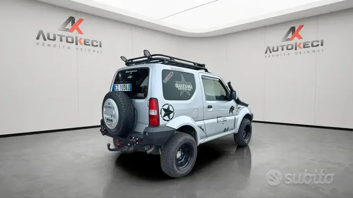 Suzuki Jimny 2009 photo 3