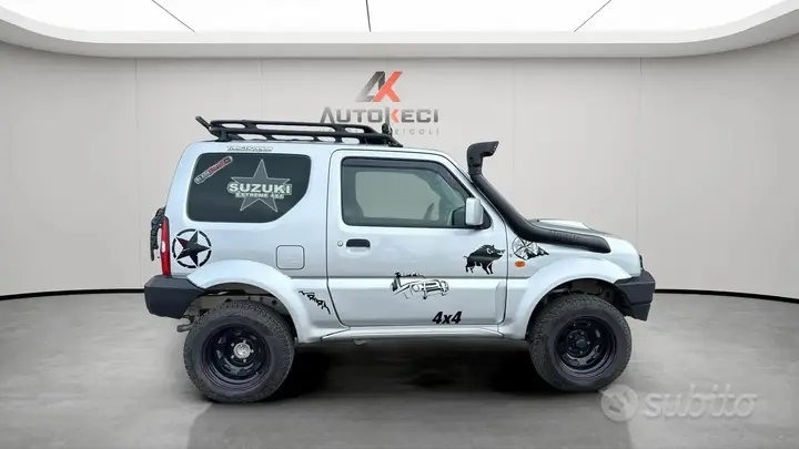 Suzuki Jimny 2009 photo 2
