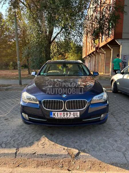 BMW 520 2011 photo 2