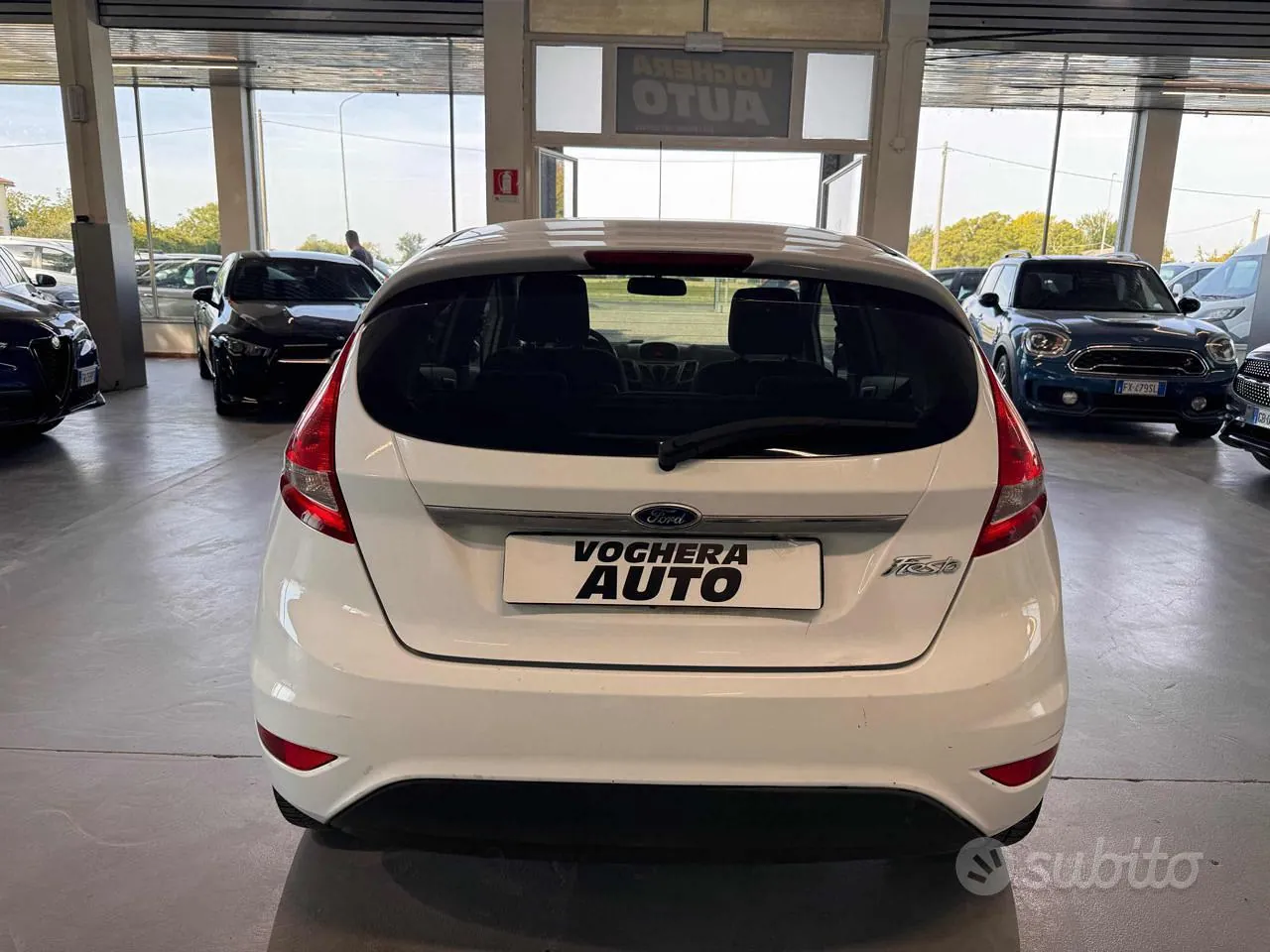 Ford Fiesta 2010 photo 4