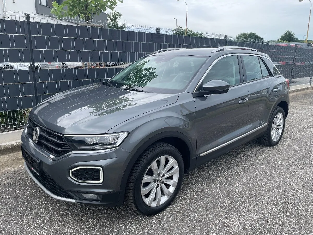 Volkswagen T-Roc 2019 photo 2