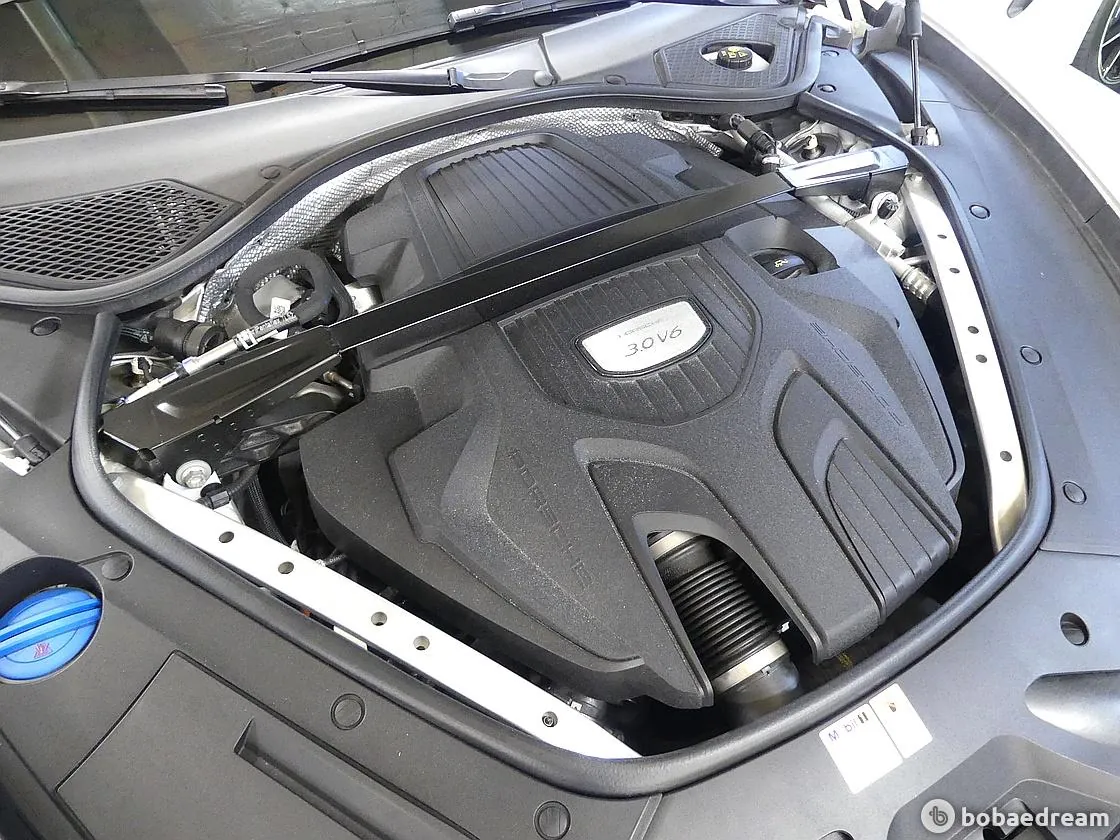 Porsche Panamera 2018 photo 5