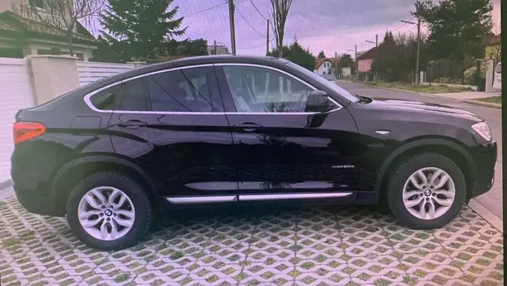 BMW X4 2015 photo 2
