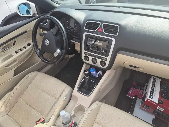 Volkswagen Eos