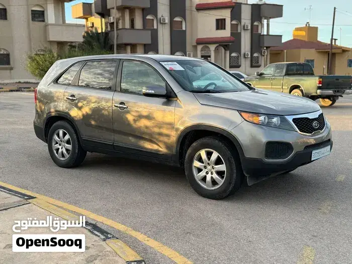 Kia Sorento 2012 photo 4