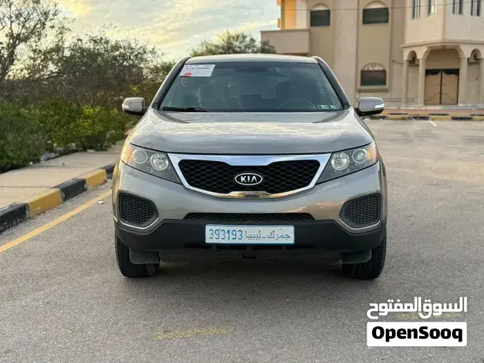Kia Sorento 2012 photo 2