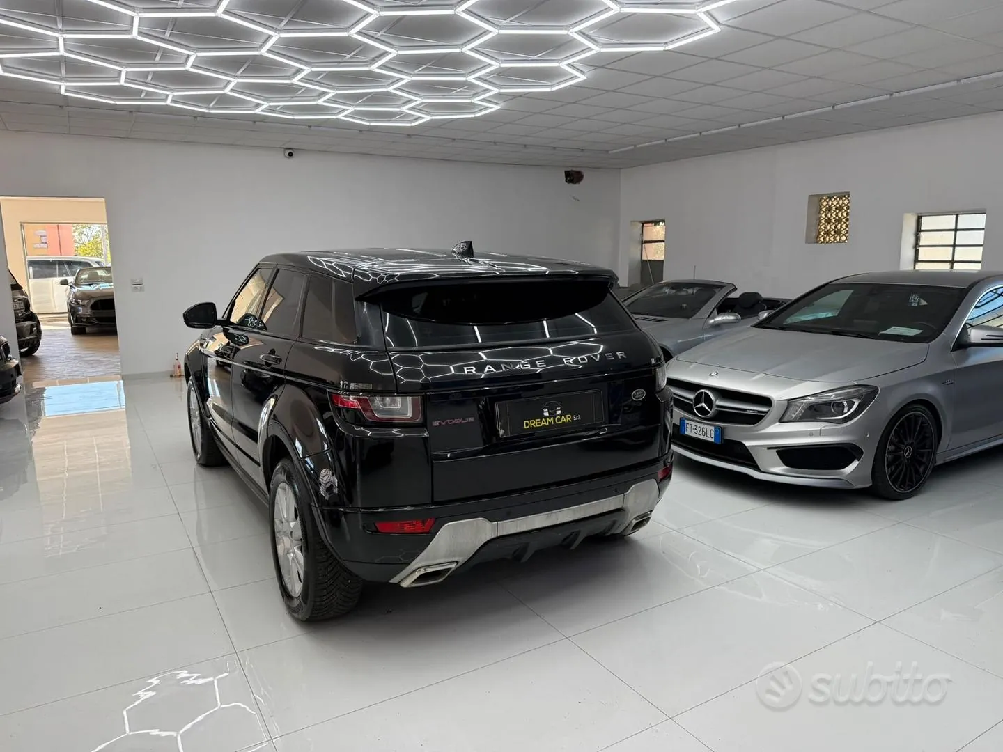 Land Rover Range Rover Evoque 2019 photo 4