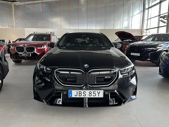 BMW M5 2026 photo 2