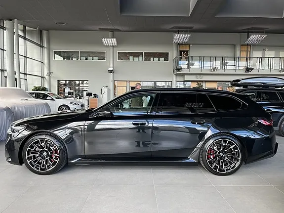 BMW M5 2026 photo 3