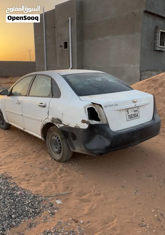 Chevrolet Optra 2012 photo 4