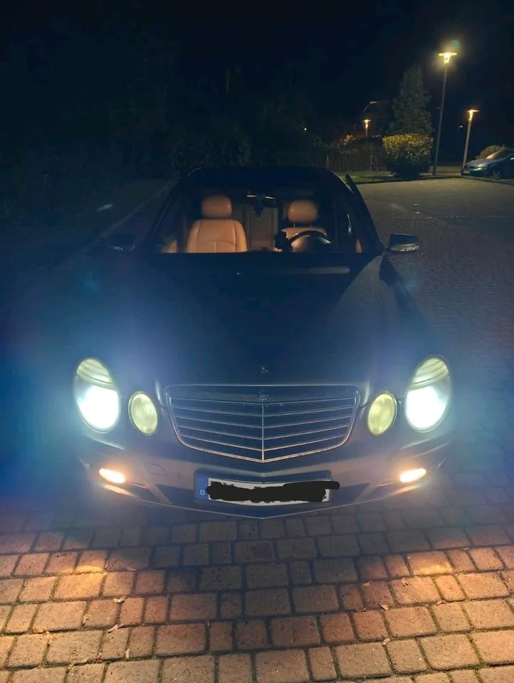 Mercedes-Benz E 280