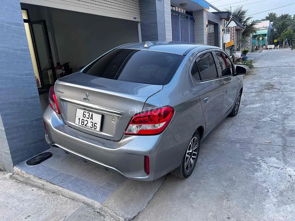 Mitsubishi Attrage 2021 photo 2
