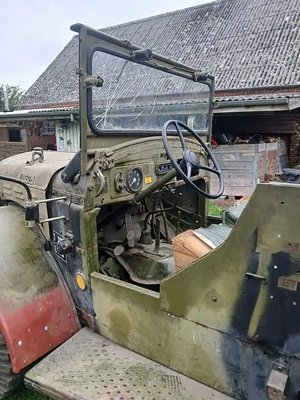 Dodge Power Wagon 1942 photo 4