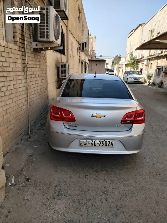 Chevrolet Cruze 2017 photo 2