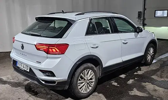 Volkswagen T-Roc 2020 photo 3