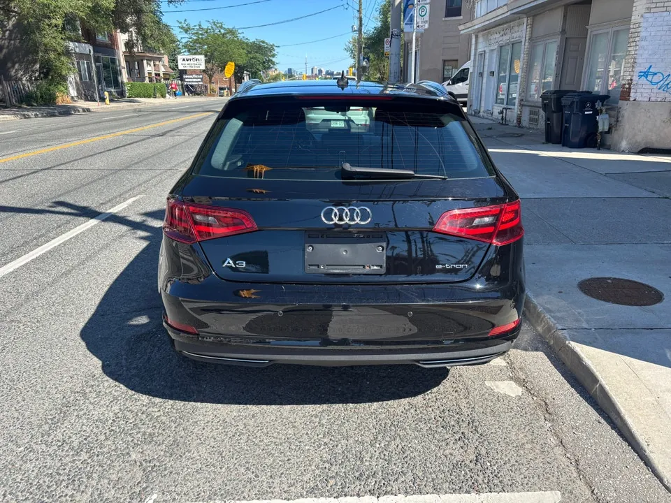 Audi A3 2016 photo 5