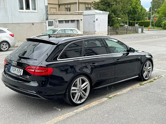 Audi A4 2015 photo 3