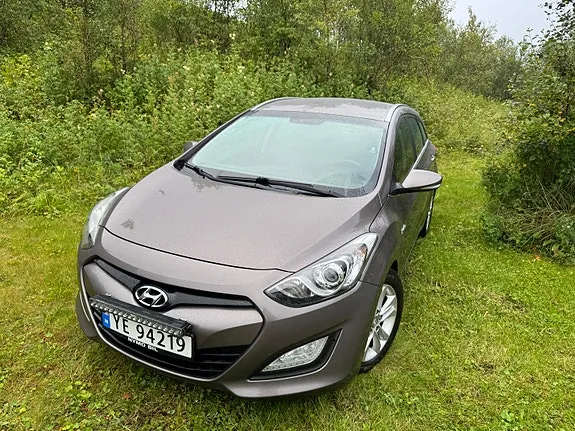 Hyundai I30 2013 photo 2