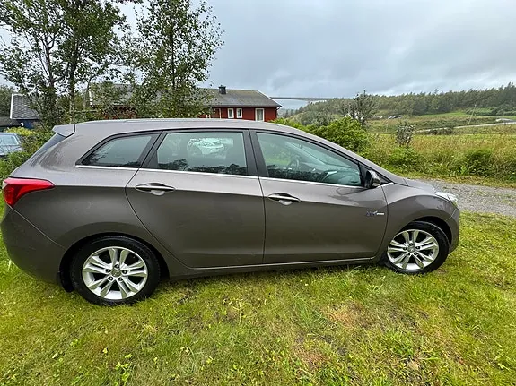 Hyundai I30 2013 photo 3
