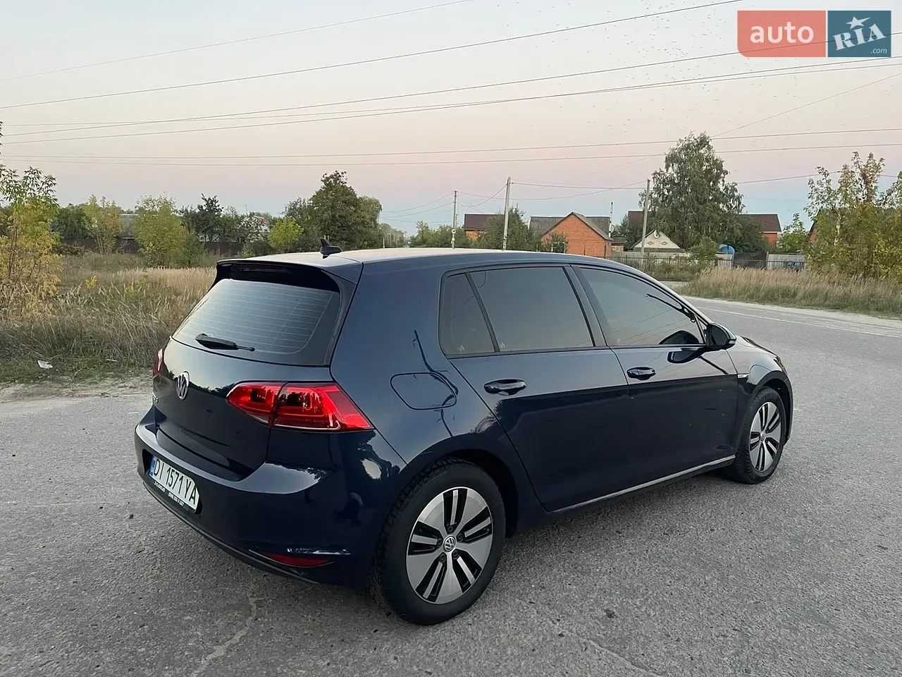 Volkswagen E-Golf 2016 photo 5