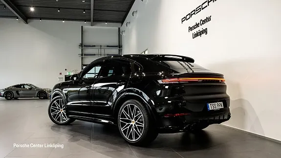 Porsche Cayenne 2027 photo 5