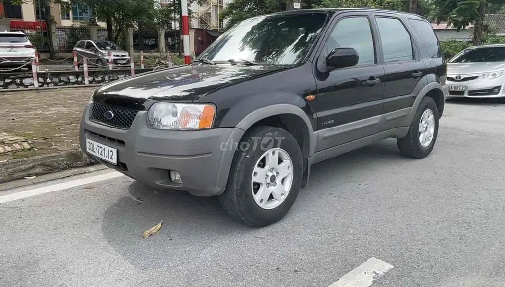 Ford Escape 2005 photo 4
