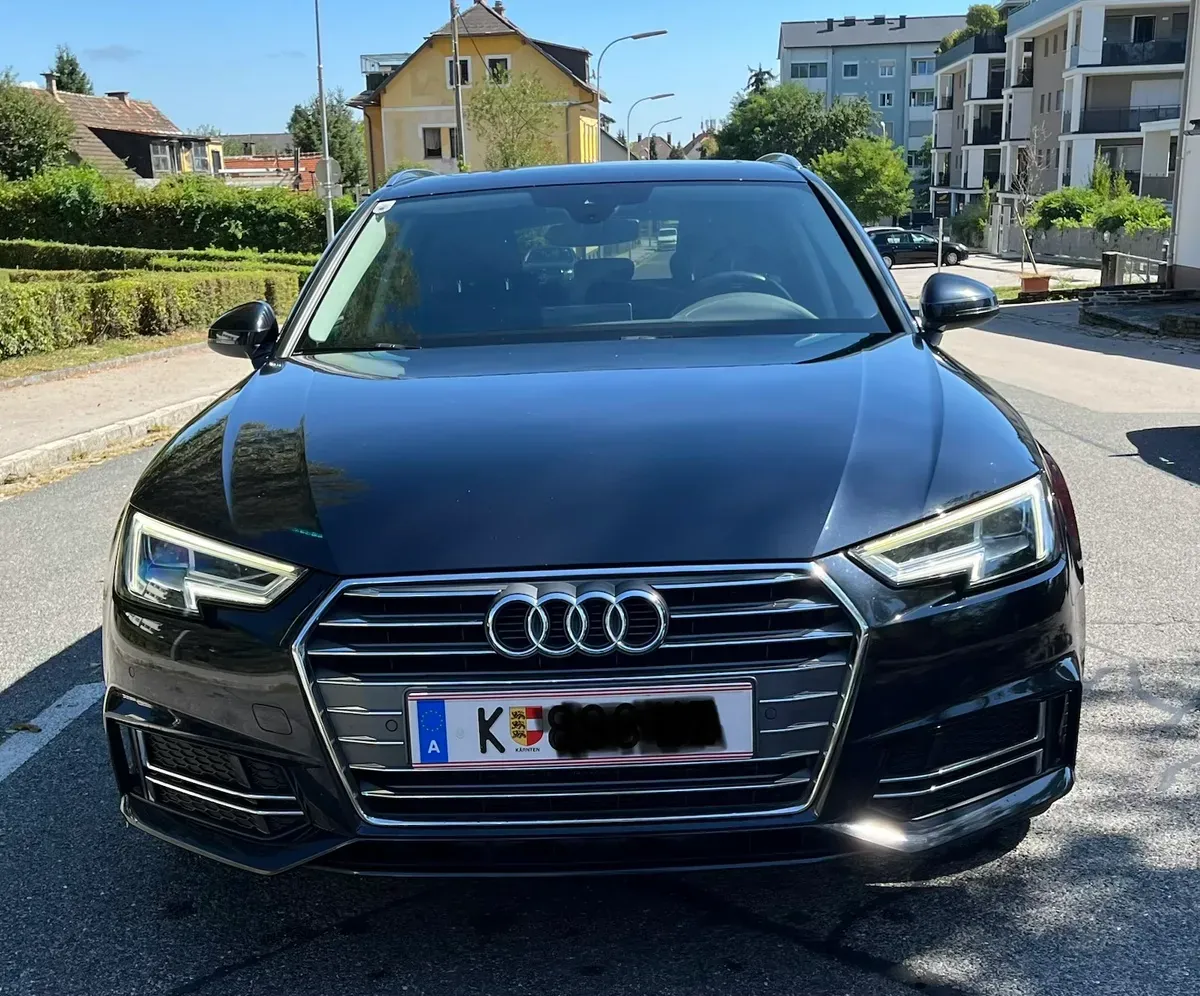 Audi A4 2016 photo 2