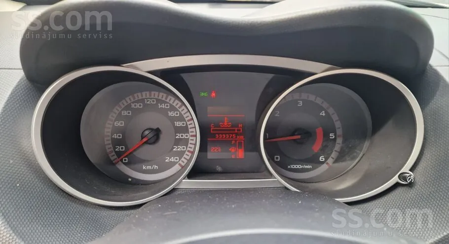 Mitsubishi Outlander 2007 photo 5