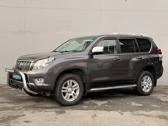 Toyota Land Cruiser 2012 photo 4