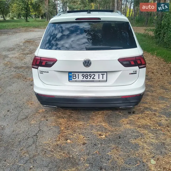 Volkswagen Tiguan 2018 photo 5