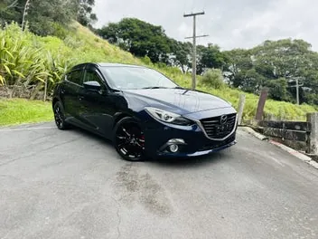 Mazda Axela 2015 photo 2