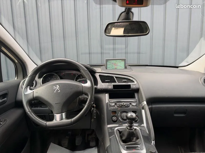 Peugeot 3008 2014 photo 5