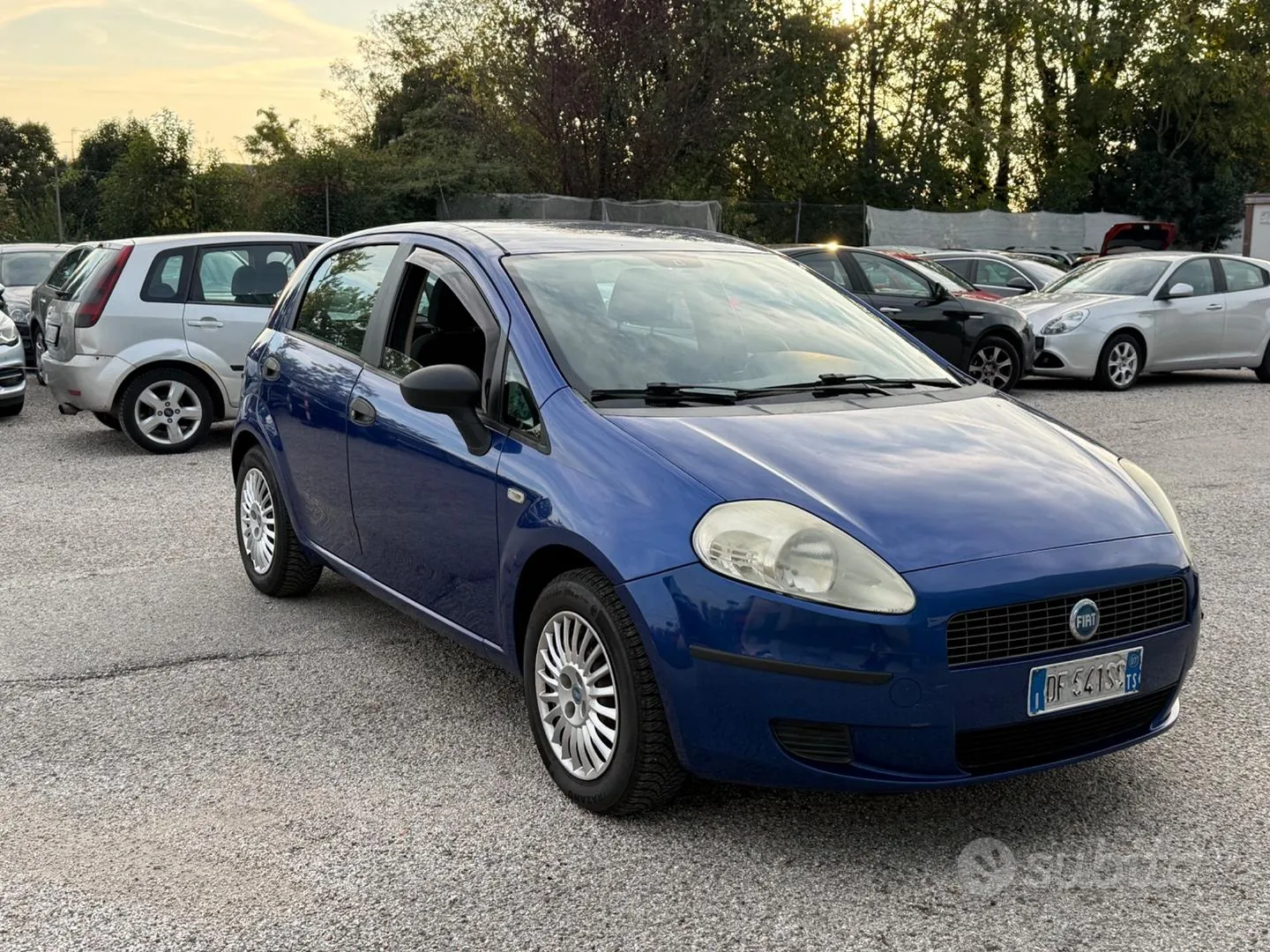 Fiat Grande Punto 2007 photo 2