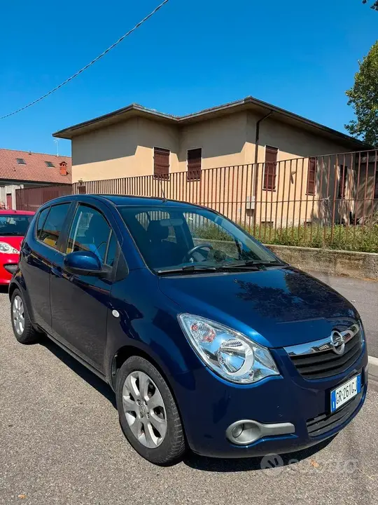 Opel Agila
