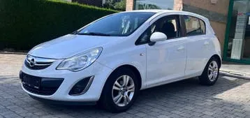 Opel Corsa 2013 photo 2