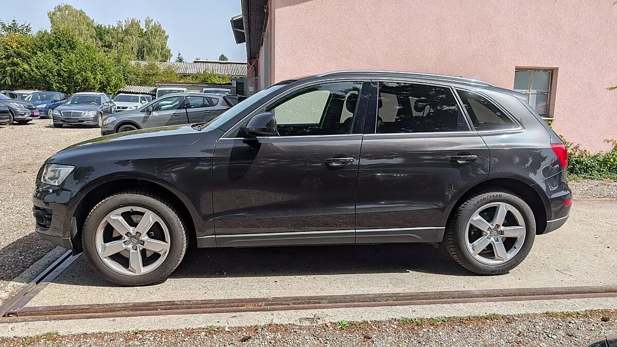 Audi Q5 2010 photo 3