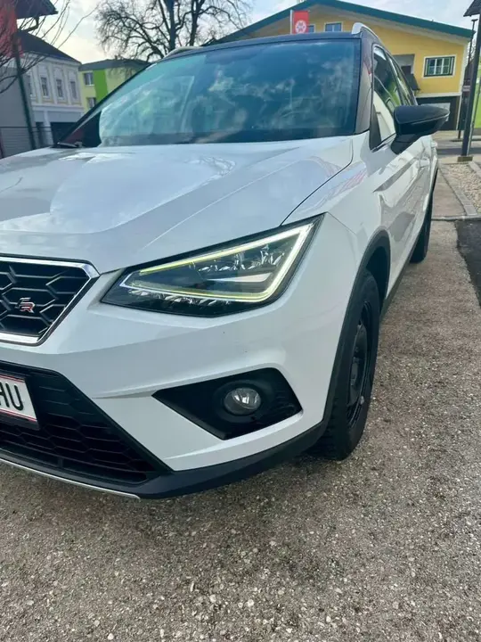 Seat Arona 2019 photo 3