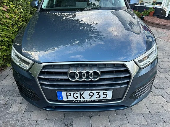 Audi Q3 2017 photo 4