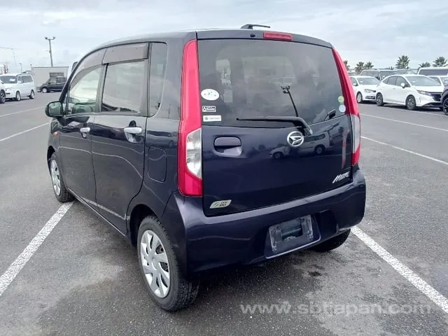 Daihatsu Move 2013 photo 3