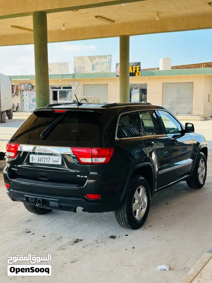 Jeep Grand Cherokee 2012 photo 4
