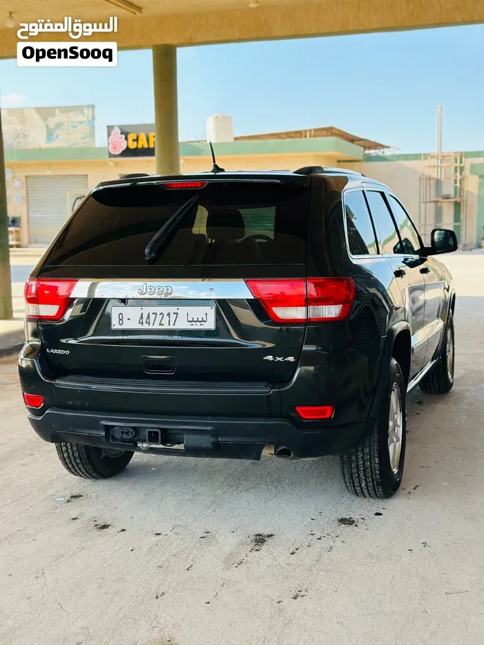 Jeep Grand Cherokee 2012 photo 3