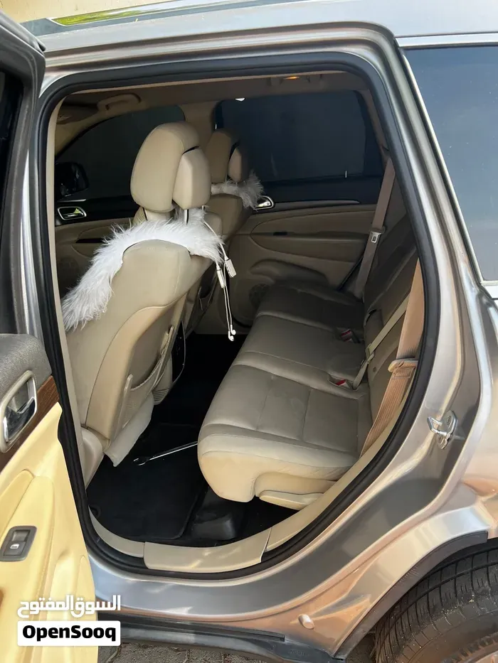 Jeep Grand Cherokee 2014 photo 3