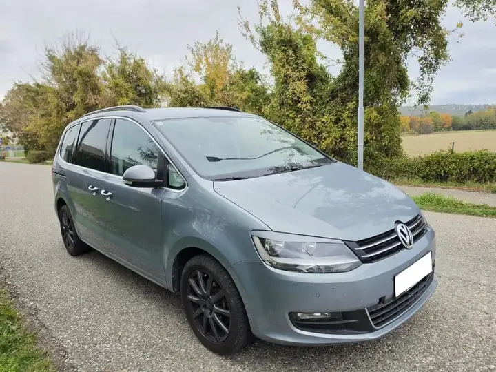 Volkswagen Sharan 2010 photo 2