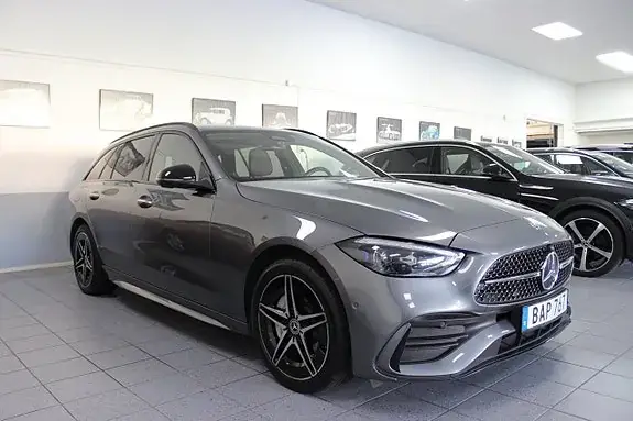 Mercedes-Benz C 300 E 2024 photo 2