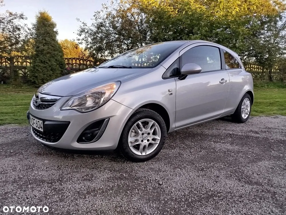 Opel Corsa 2012 photo 3