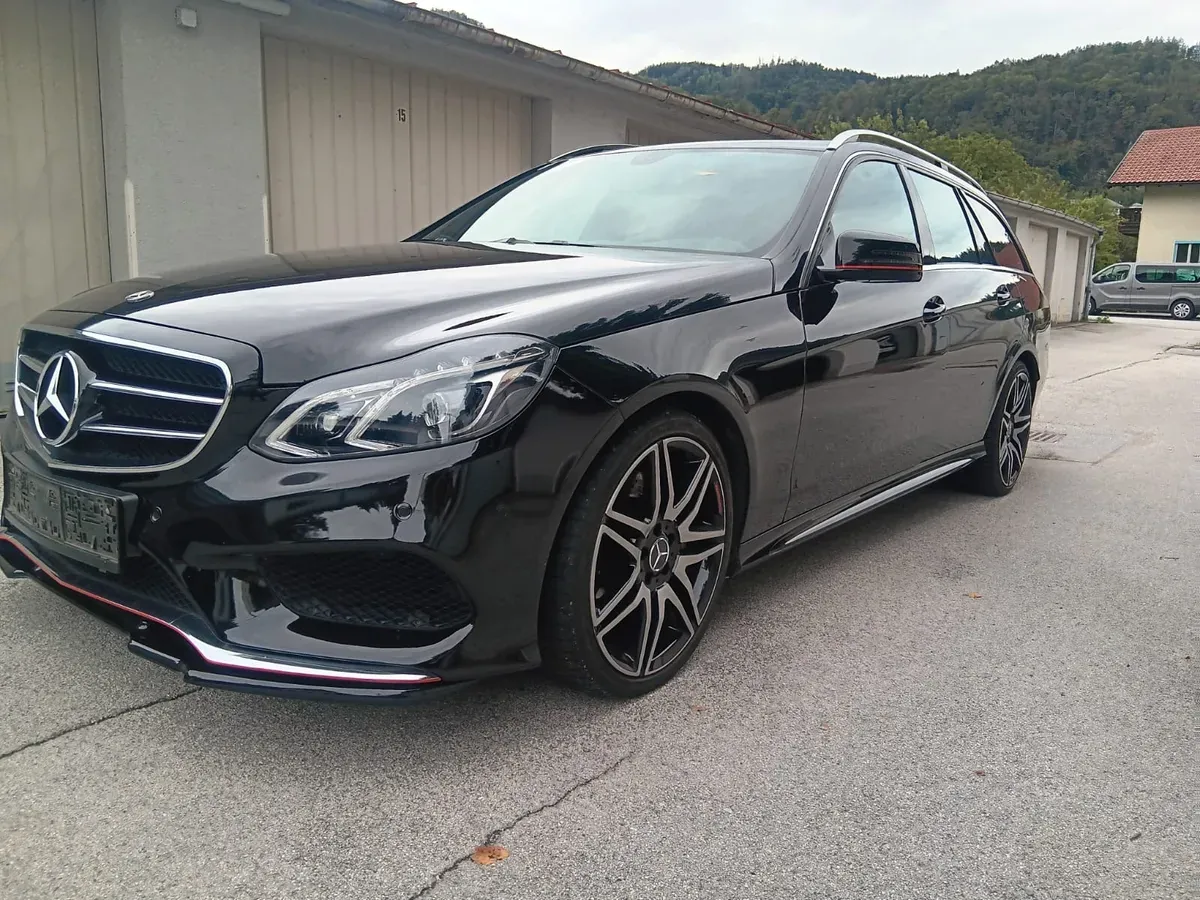 Mercedes-Benz E-Class 2015 photo 2